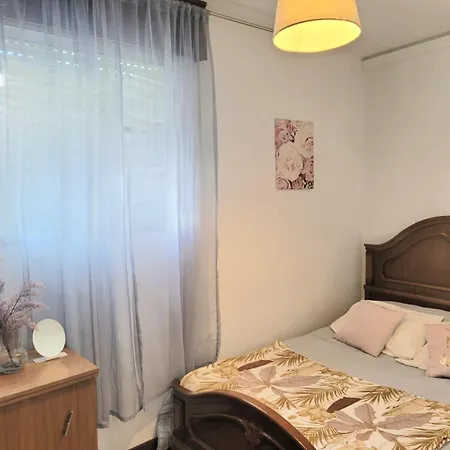 Piso De 3 En Centro De * Mino