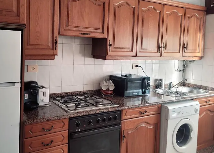 Piso De 3 En Centro De Apartment *