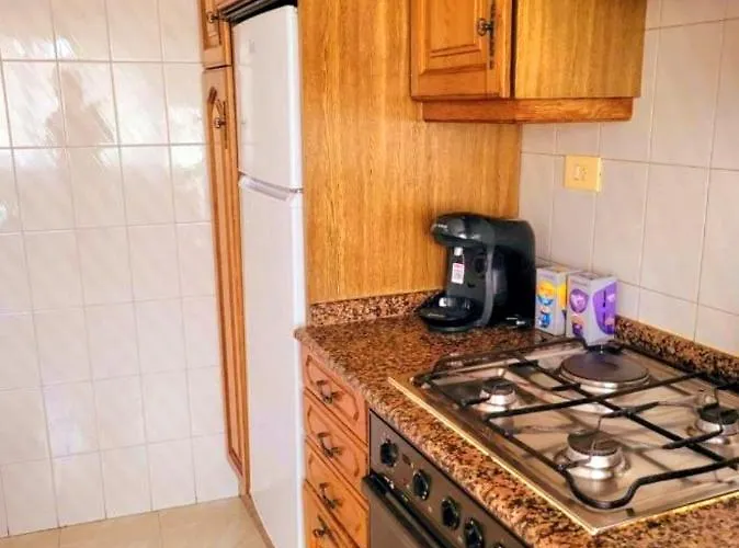 Piso De 3 En Centro De Apartment